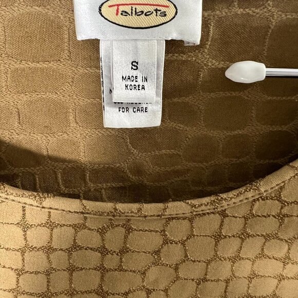 Talbot's Women;s Animal Print Tan Beige Shirt Size Small - Picture 6 of 7